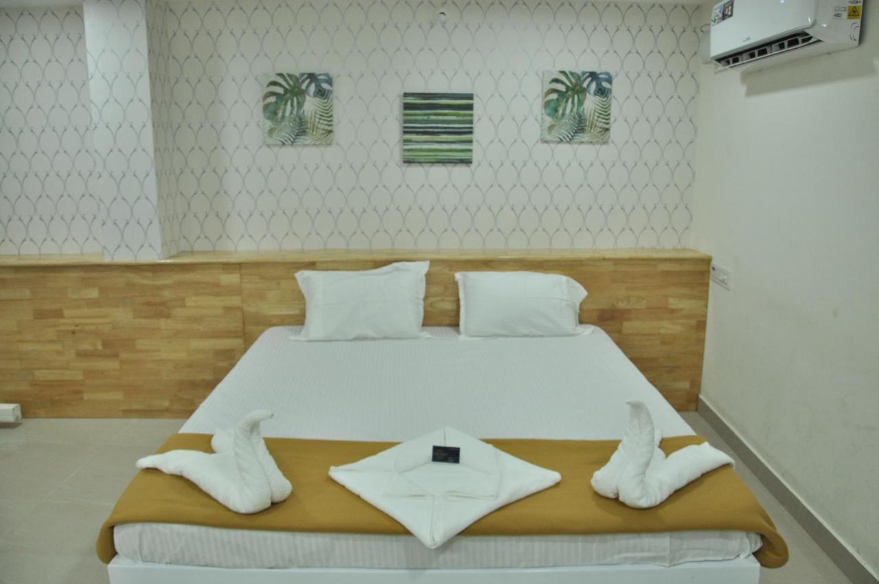Aditi Rooms Tiruchirappalli Buitenkant foto